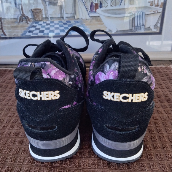 Skechers OG 85 "Hollywood Rose" Fashion Sneakers. Size 8.5. Hidden Wedge Heels. - Picture 6 of 9